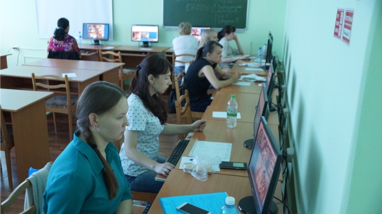Ситуационный центр Министерства образования и молодежной политики Чувашской Республики осуществляет онлайн наблюдение за ходом проведения единого государственного экзамена